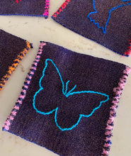 Cargar imagen en el visor de la galería, Portavasos Maravillosos Polinizadores