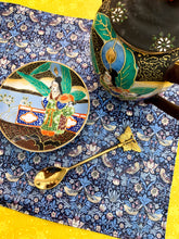 Cargar imagen en el visor de la galería, Mantel Individual Strawberry Thief