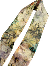 Cargar imagen en el visor de la galería, Pañuelo skinny Painted Journey